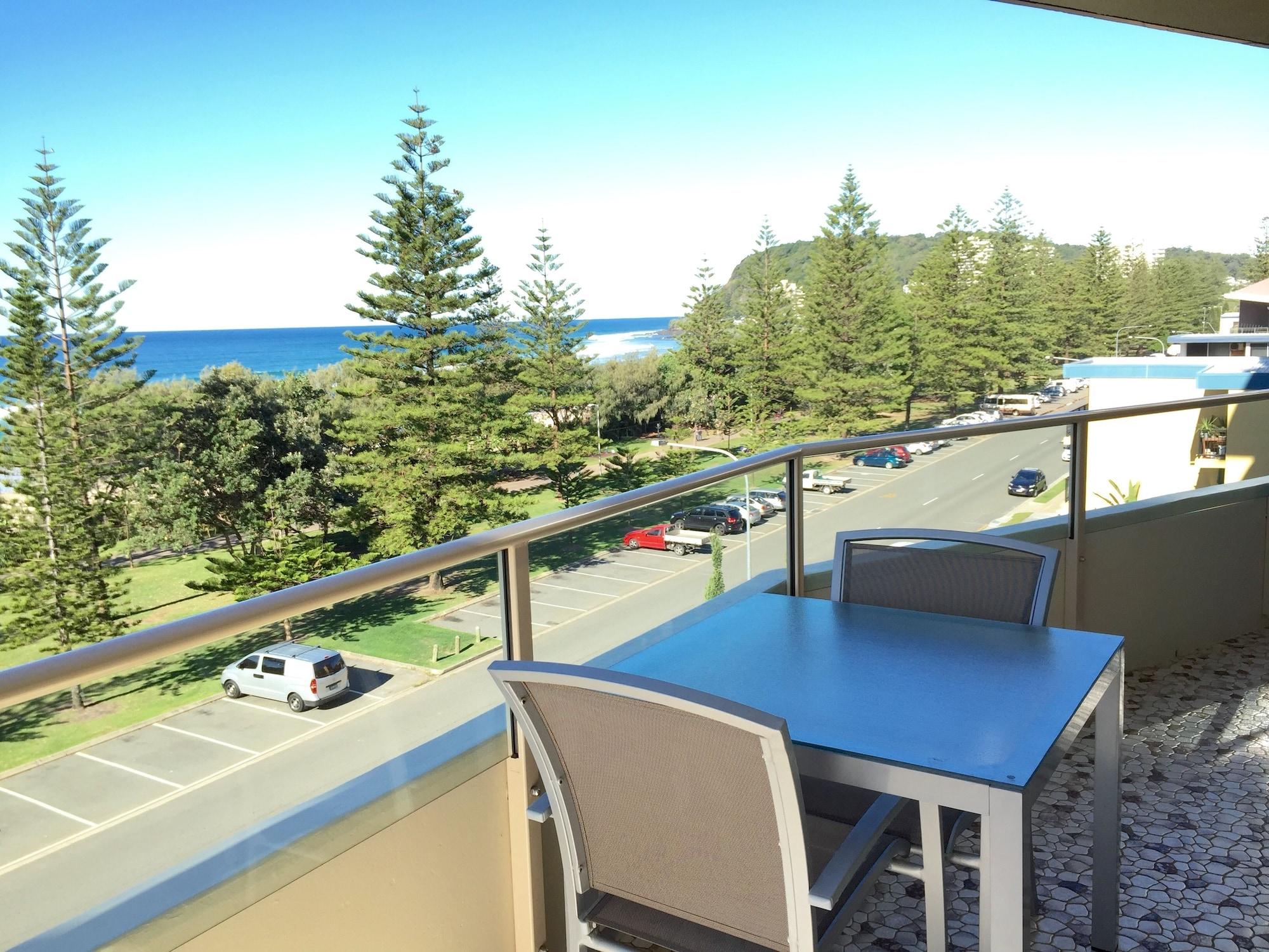 גולד קוסט Wyuna Beachfront Holiday Apartments מראה חיצוני תמונה