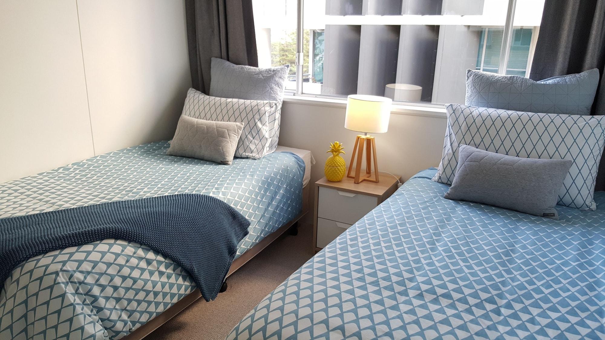 גולד קוסט Wyuna Beachfront Holiday Apartments מראה חיצוני תמונה