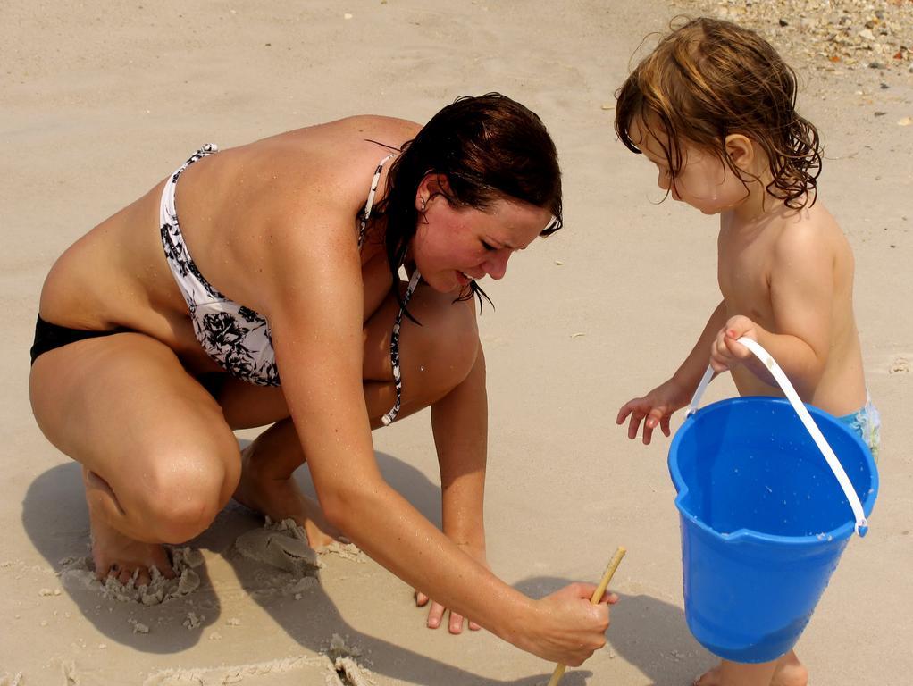 גולד קוסט Wyuna Beachfront Holiday Apartments מראה חיצוני תמונה