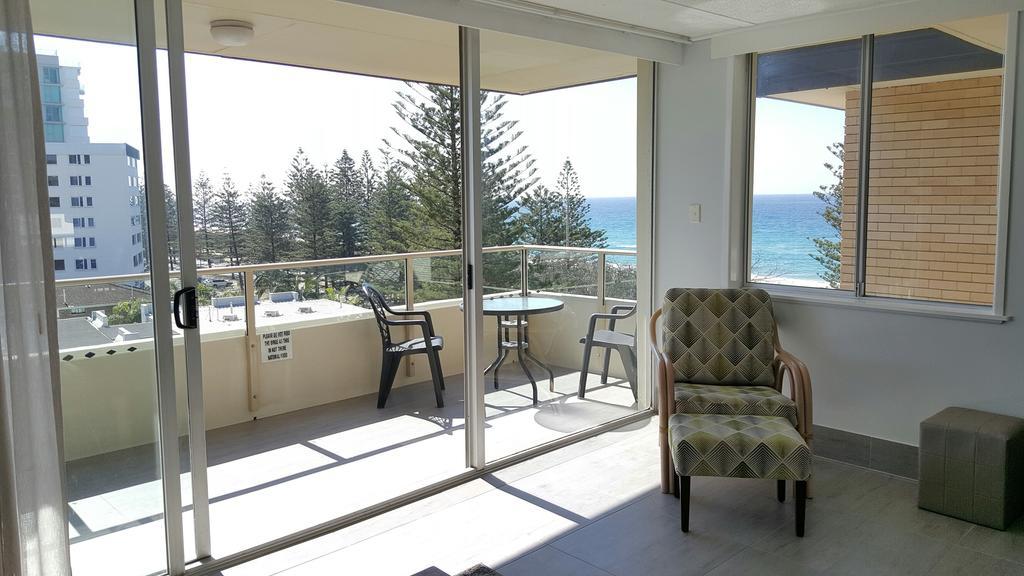 גולד קוסט Wyuna Beachfront Holiday Apartments חדר תמונה